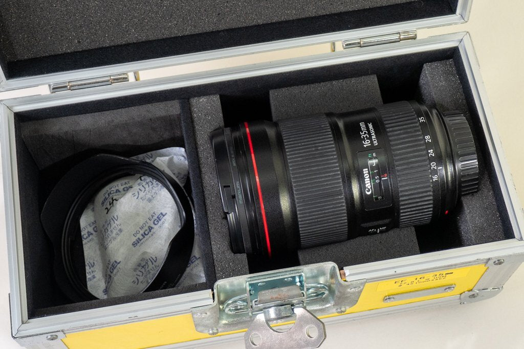 Canon EF16-35mm F2.8 L III USM Lens [o1216426334]