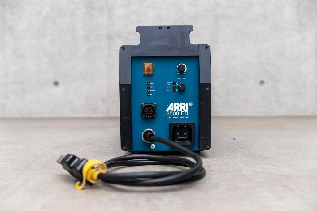 ARRI COMPACT HMI 2.5kw Head Ballast Cable Set Commercial Lighting [1218197760]