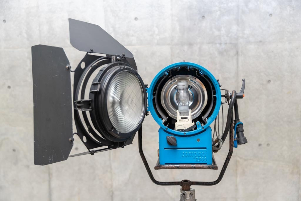 ARRI COMPACT HMI 2.5kw Head Ballast Cable Set Commercial Lighting [1218197760]