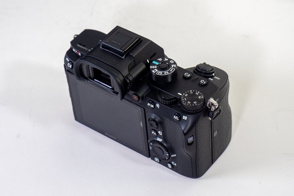Sony α7R III Digital Single-Lens Camera ILCE-7RM3 [n1219706738]
