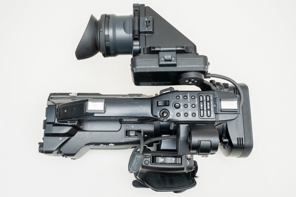 Sony PMW-300K1 Professional Camera with Accessories (for parts or not working) [d1245316281]