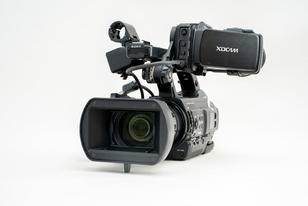 Sony PMW-300K1 Professional Camera with Accessories (for parts or not working) [d1245316281]