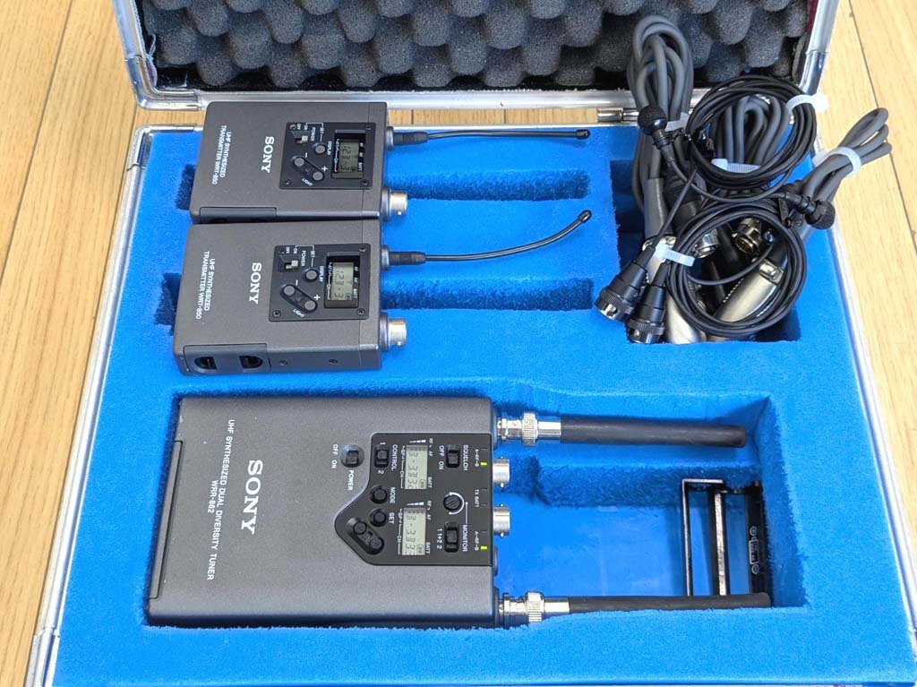 Sony WRR-862 WRT-850 Dual Wireless Receiver and Transmitter Pair [n1248907857]