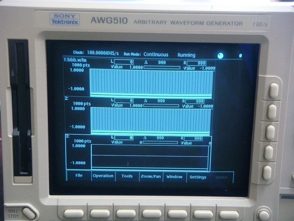 Tektronix AWG510 Arbitrary Waveform Generator 1GHz [n412879809]
