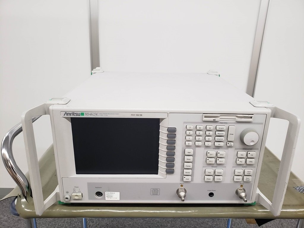 Anritsu MS4623C Vector Network Analyzer 10MHz-6GHz (for parts or not working) [k1128452577]