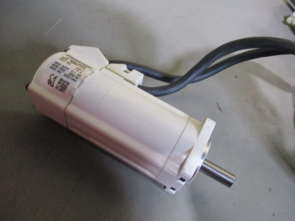 Panasonic MBDCT1107 Servo Amplifier + SERVO MOTOR LAYR61204A018 [k1169387934]