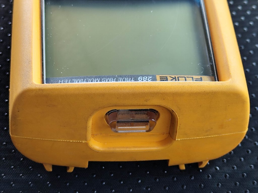Fluke 289 Digital Multimeter with Calibration and Temperature Probe Included [u1177700977]