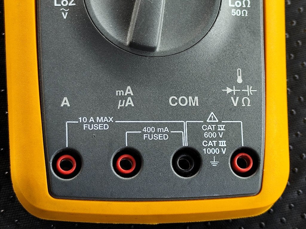 Fluke 289 Digital Multimeter with Calibration and Temperature Probe Included [u1177700977]
