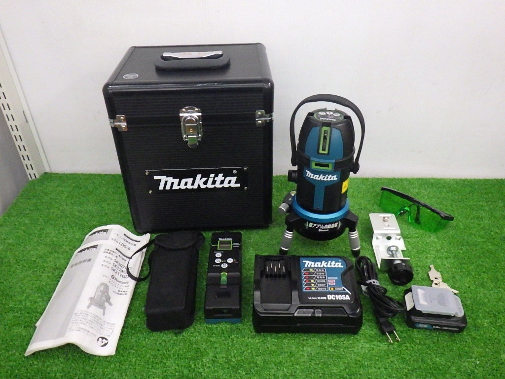 Makita SK507GDZN Rechargeable Indoor and Outdoor Leveler 10.8V Green Line Hard Case Included Receiver LDG-6 [k1197002395]