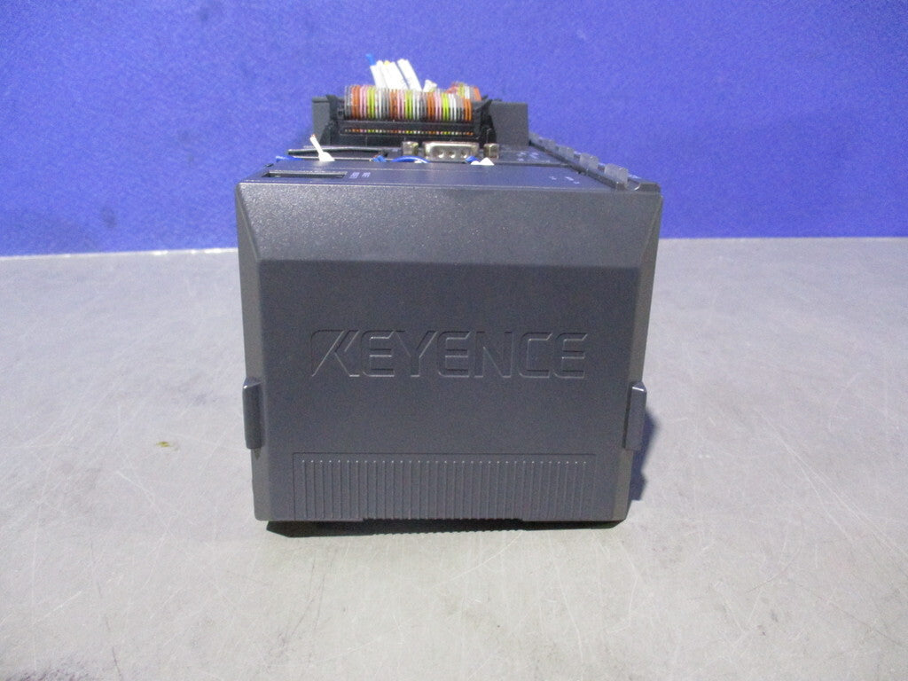 KEYENCE KV-3000 Controller Set [b1198122033]