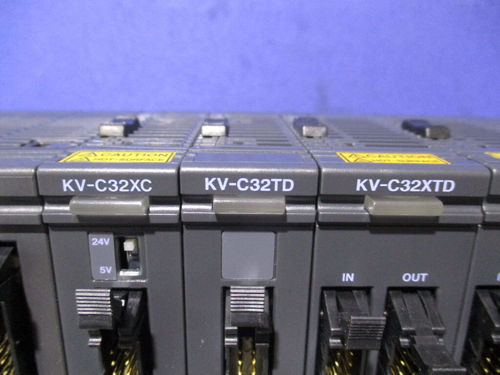 KEYENCE KV-3000 Controller Set [l1198112236]