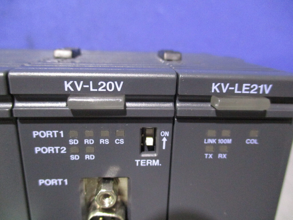 KEYENCE KV-3000 Controller Set [l1198112236]