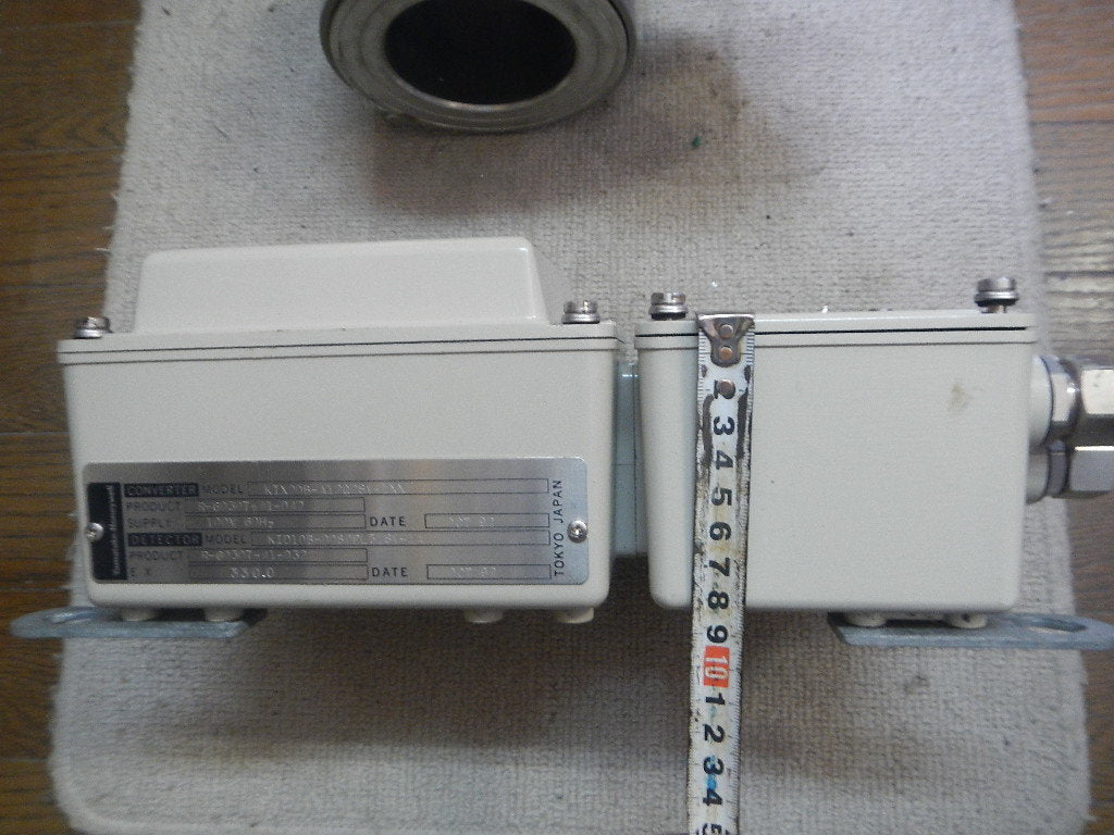 Yamatake Honeywell Electromagnetic Flow Meter Converter Wafer Type Detector 80A Range 0-15/h with 15m Cable [w1200609904]