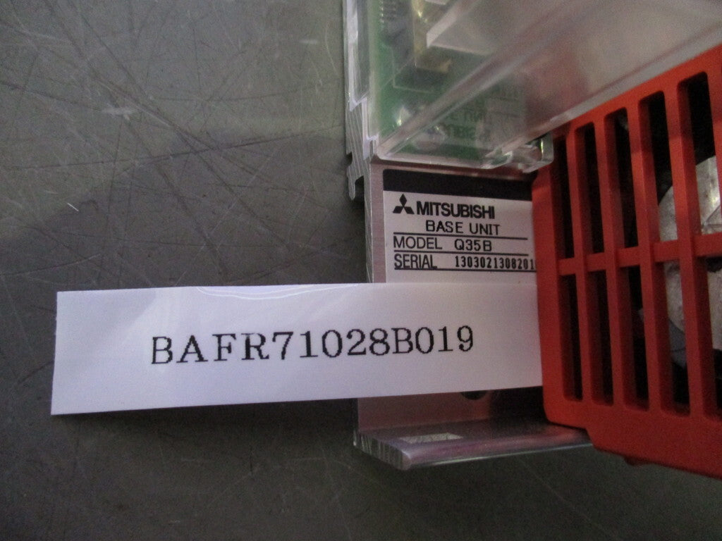 MITSUBISHI Q35B Q61P Q03UDECPU QX41 QY41P QD62 Q68ADV Product [v1208272337]