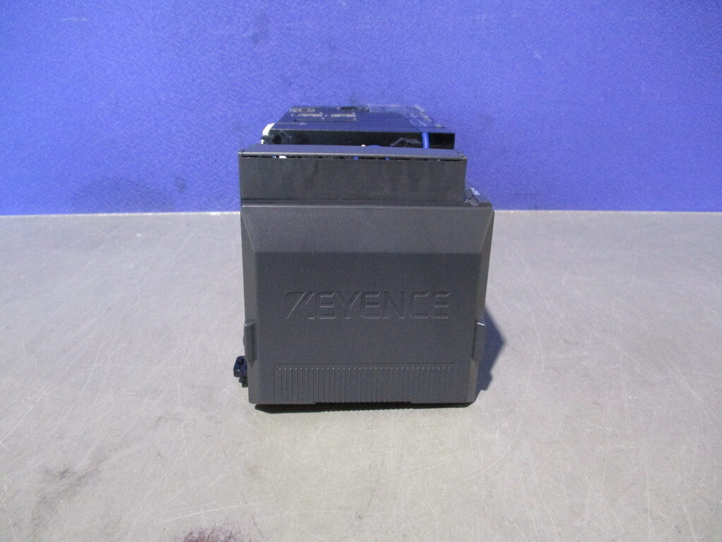 KEYENCE KV-7500 Programmable Logic Controller [e1208244082]