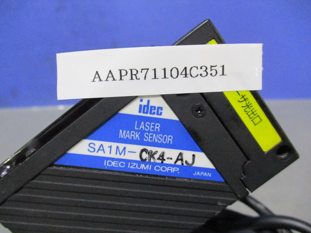 Idec AAPR71104C351 Laser Mark Sensor [v1209423594]