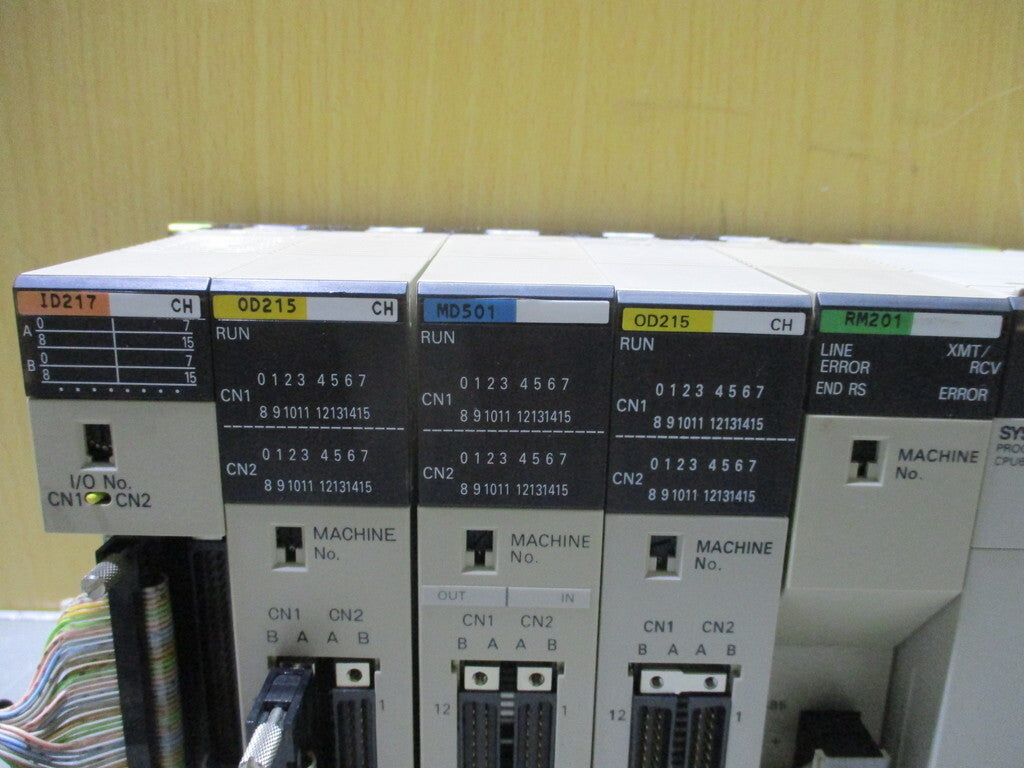 OMRON PA204 SYSMAC C200HX RM201 OD215 MD501 ID217 [t1211904415]