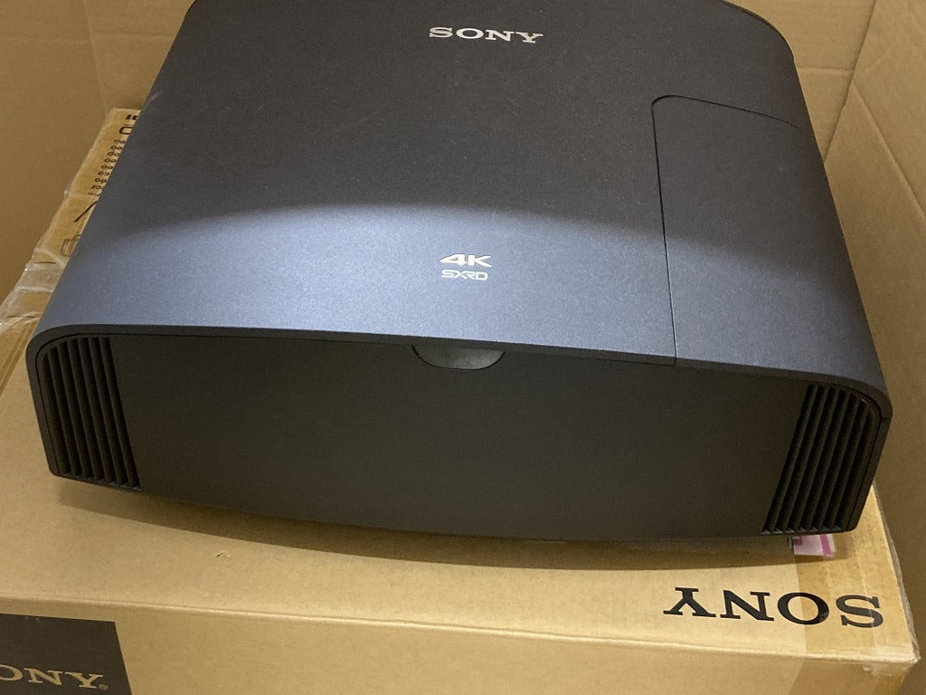 SONY VPL-VW515ES 4K Video Projector [s1213555100]