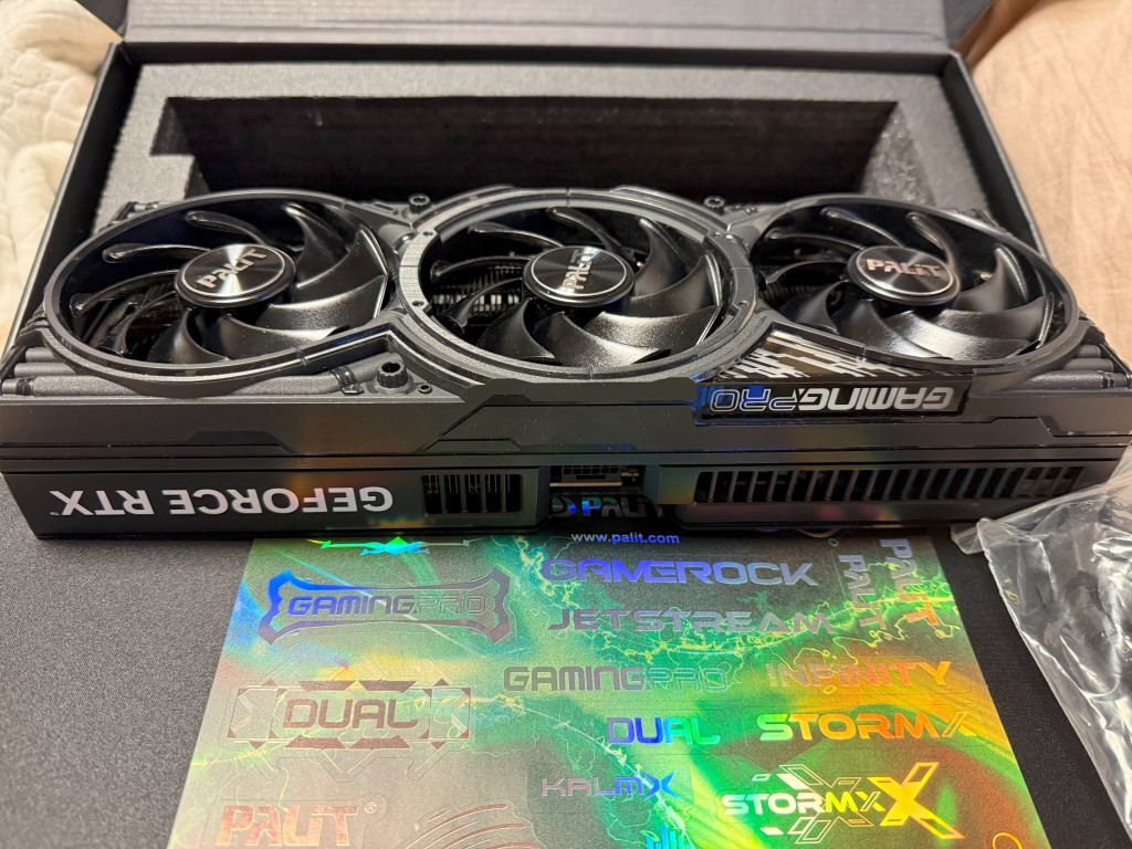 Nvidia GeForce RTX 5070 16GB Graphics Card [u1215362974]