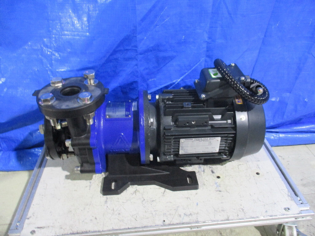 IWAKI MX-403CV6C-2S Magnet Pump TOSHIBA PREMIUM GOLD MOTOR [m1215659973]