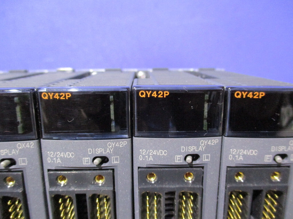 Q312DB Q61P Q26UDVCPU Q172DSCPU QJ71E71-100 QJ61BT11N QX42 QY42P Product Bundle [u1218419276]