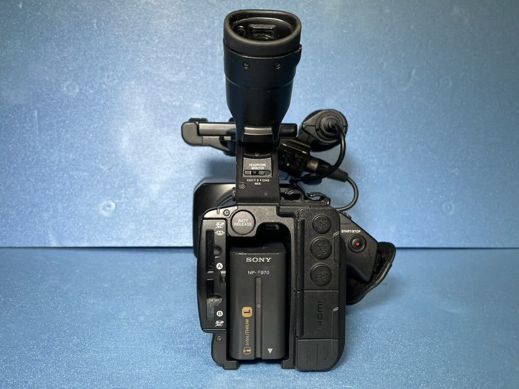 Sony HXR-NX5R NXCAM Camcorder 2018 Model with ECM XM1 Microphone and AC Adapter [l1247377909]