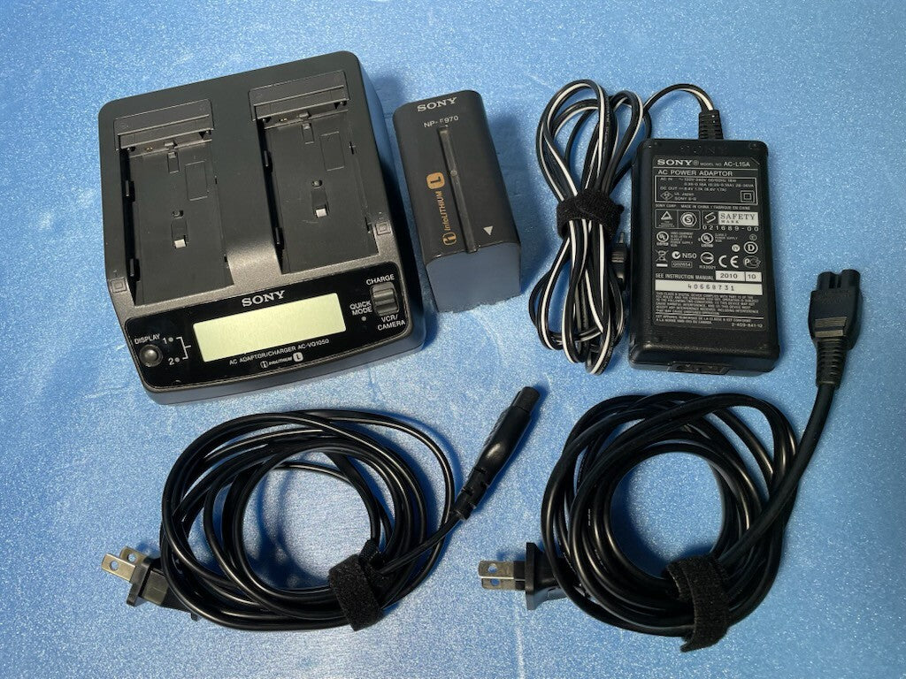Sony HXR-NX5R NXCAM Camcorder 2018 Model with ECM XM1 Microphone and AC Adapter [l1247377909]