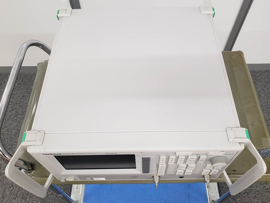 Anritsu MS4623C Vector Network Analyzer 10MHz-6GHz (for parts or not working) [k1128452577]