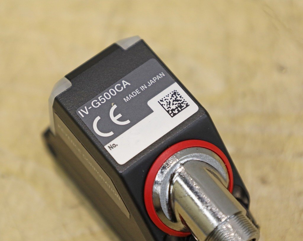 KEYENCE IV-G500CA Image Discrimination Sensor [b1209359320]