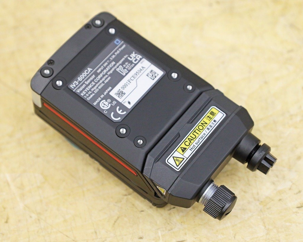 KEYENCE IV3-600CA Image Sensor With Built-In Amplifier Wide Field of View AI Equipped [o1209360075]