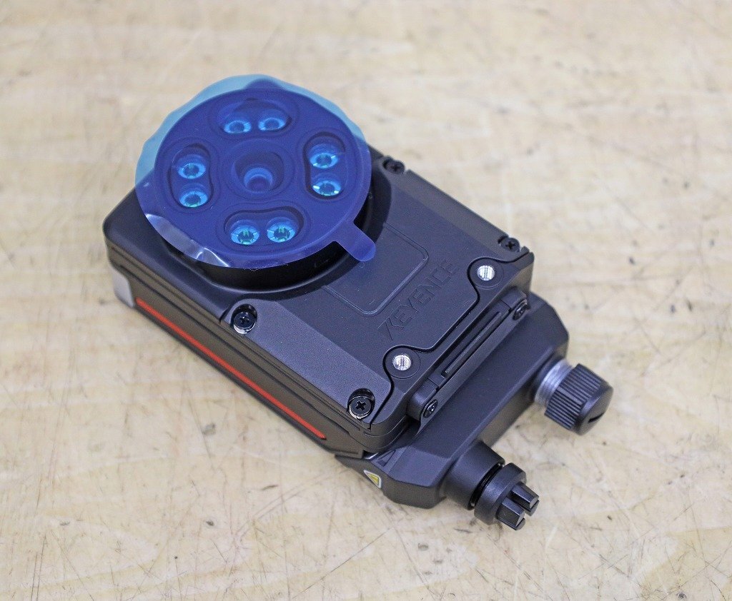 KEYENCE IV3-600CA Image Sensor With Built-In Amplifier Wide Field of View AI Equipped [o1209360075]