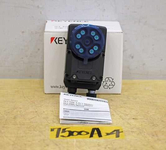 KEYENCE IV3-600CA Image Sensor With Built-In Amplifier Wide Field of View AI Equipped [o1209360075]