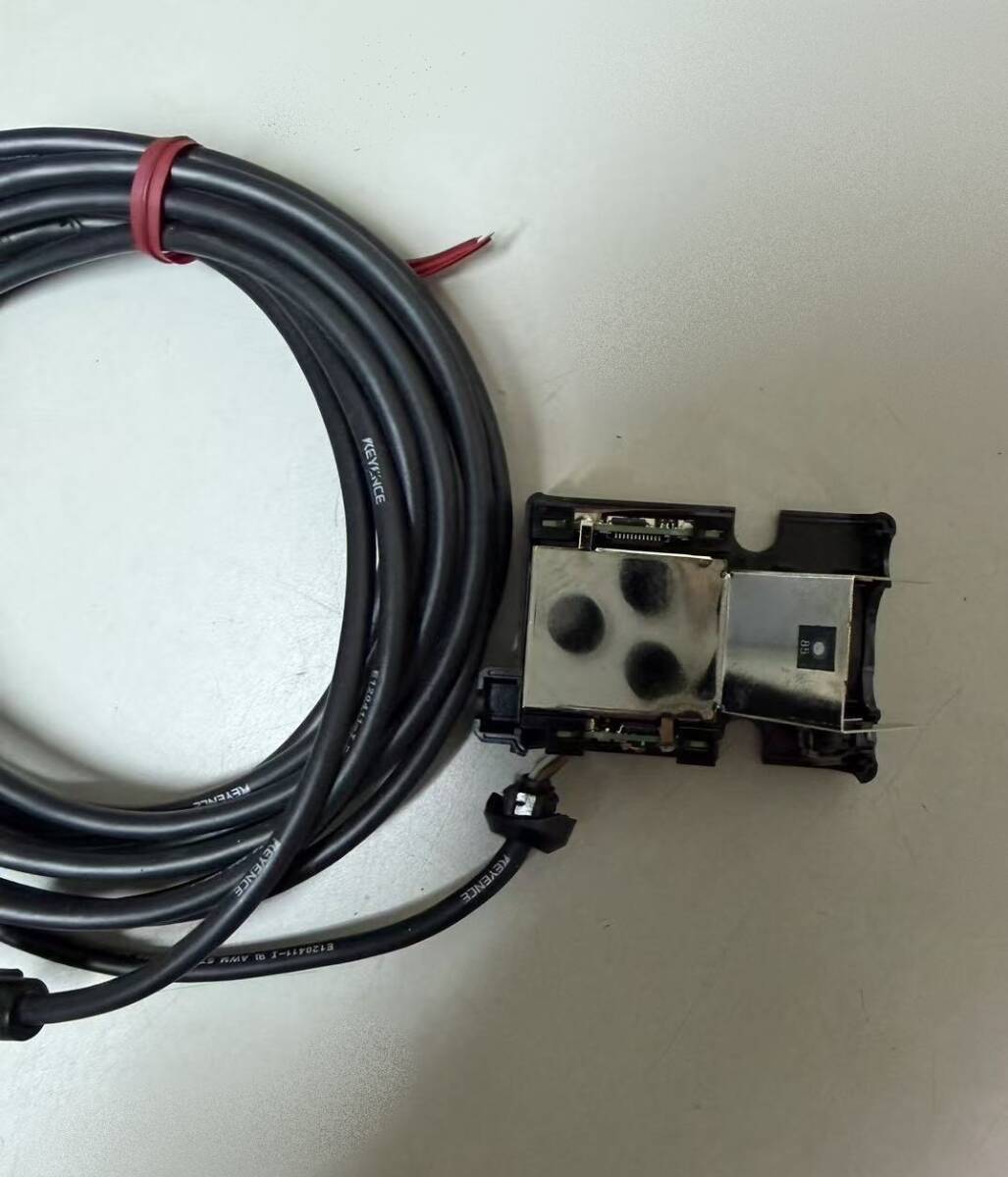 KEYENCE FT-H50 Digital Radiation Temperature Sensor Medium and Low Temperature Type [l1215234395]