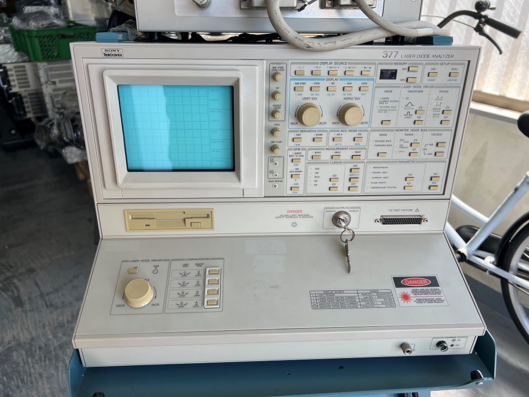 Sony Tektronix 377 Diode Analyzer (as-is) [s1115422932]