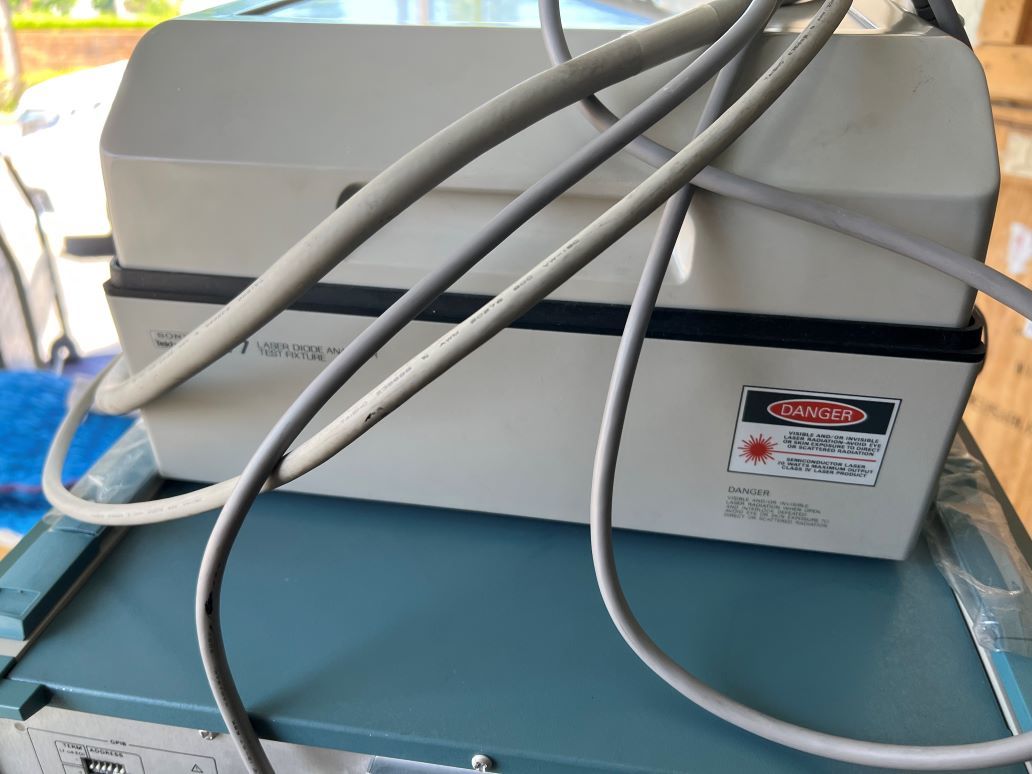 Sony Tektronix 377 Diode Analyzer (as-is) [s1115422932]