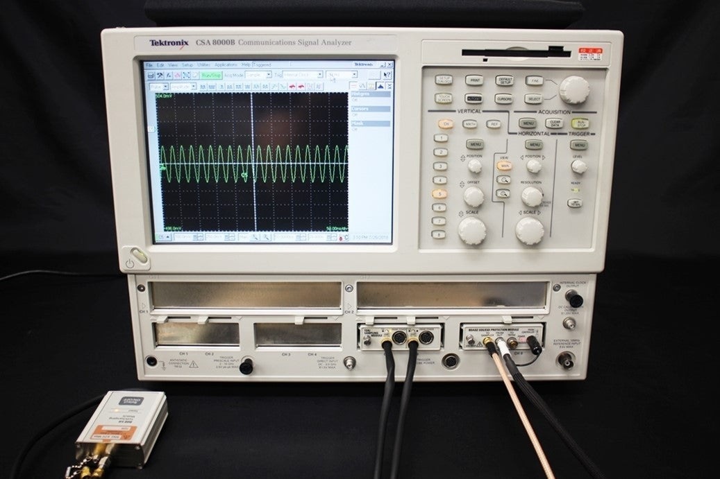 Tektronix 80A02 EOS/ESD Protection Module [q1094009410]