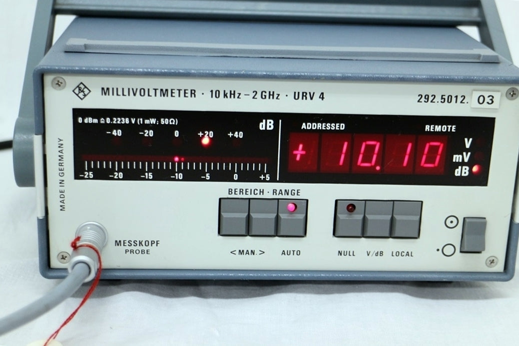 Rohde&Schwartz URV04-03 Millivoltmeter 100kHz-1GHz 700uV-10V [v1061639410]