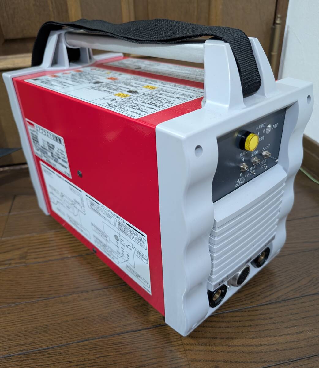 Makita AP103 Air Plasma Cutter with Built-in Compressor [w1239374003]