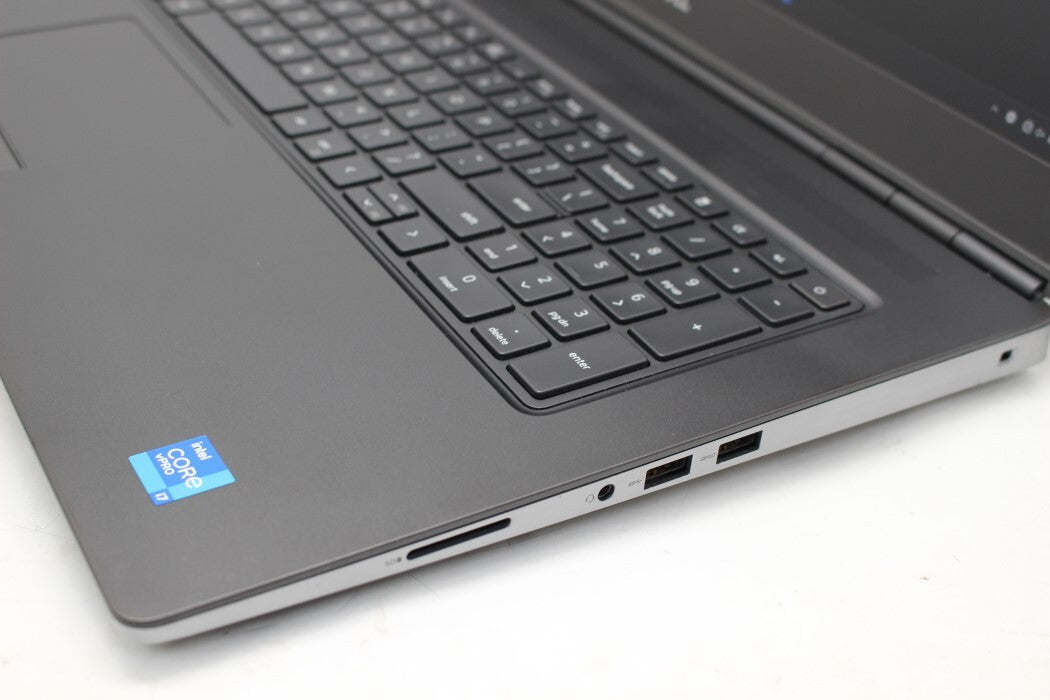 DELL Precision 7760 Gaming PC 11th Generation i7-11850H 32GB NVMe 512GB NVIDIA RTX A300 [j1200520916]