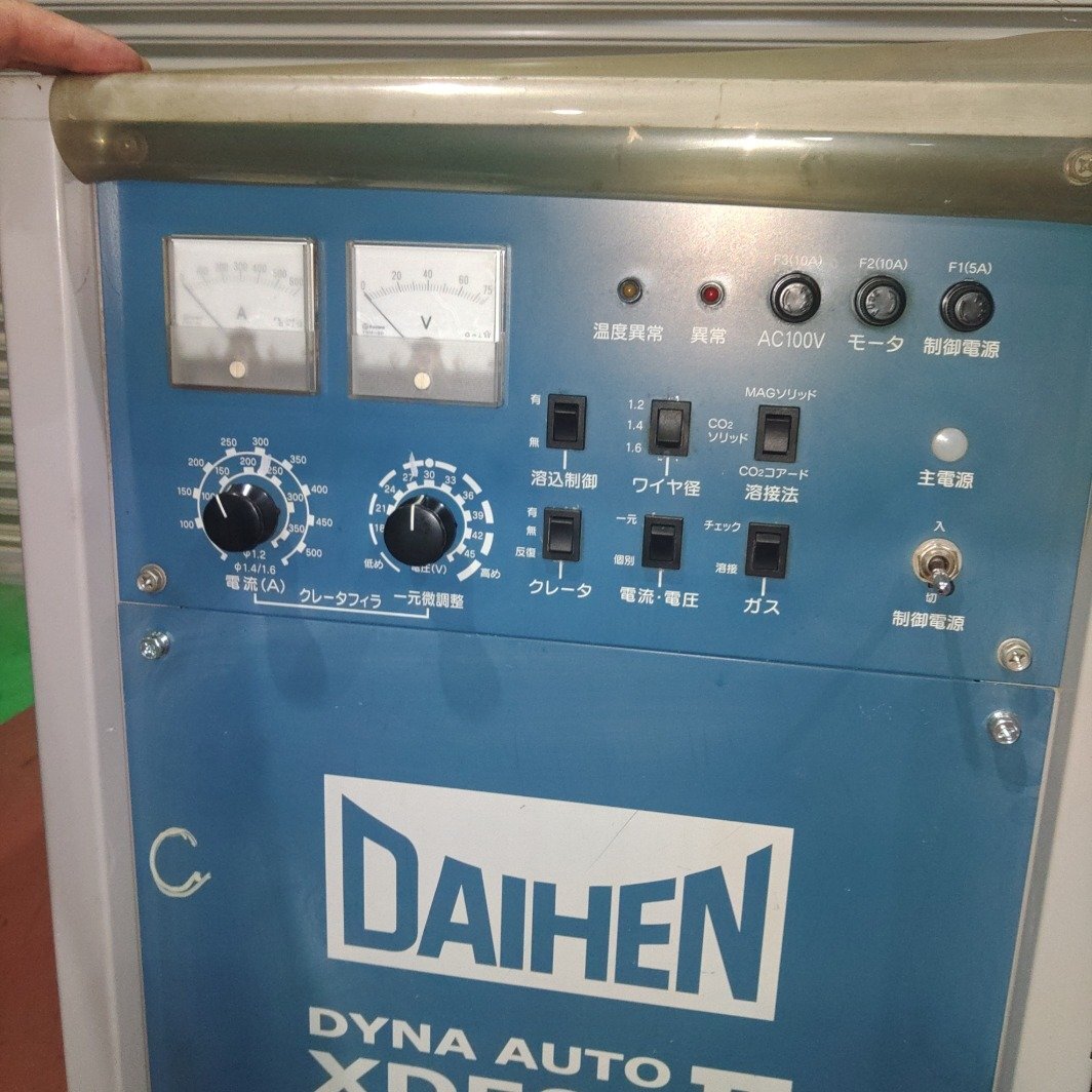 Daihen CPXD-500 Semi-Automatic Welder [g1234461532]