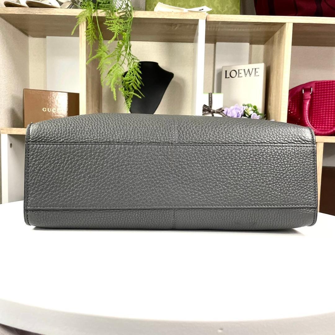 Fendi Peekaboo X-Lite Fit Tote Bag Leather Black [b1147709658]