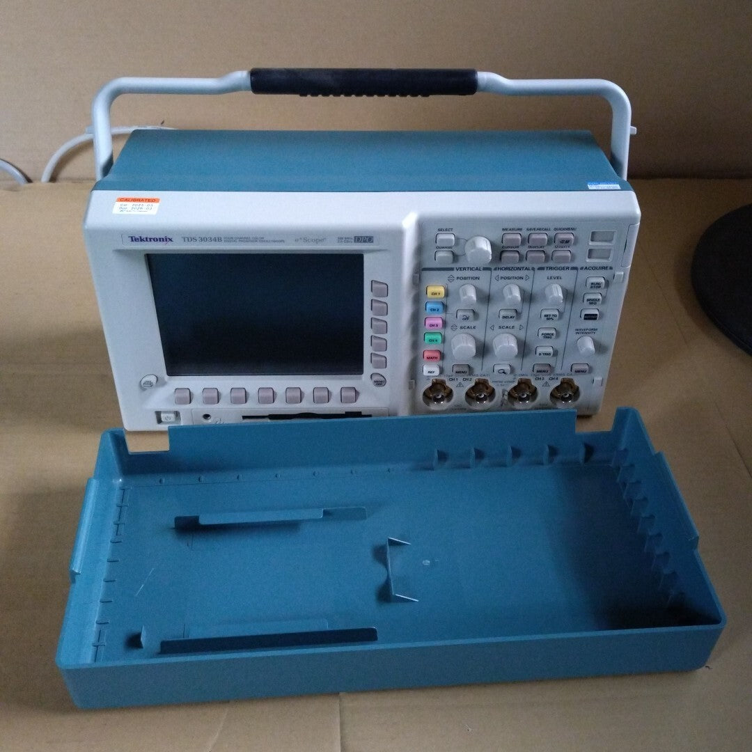 Tektronix TDS 3034B Digital Oscilloscope 300MHz 2.5GS/s [r1228347667]