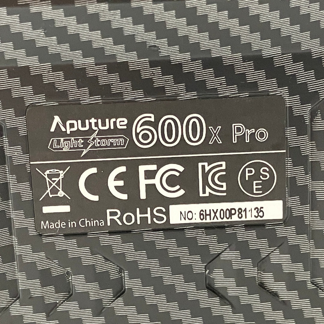 Aputure LightStorm LS 600x Pro LED Light with Case [k1242202322]
