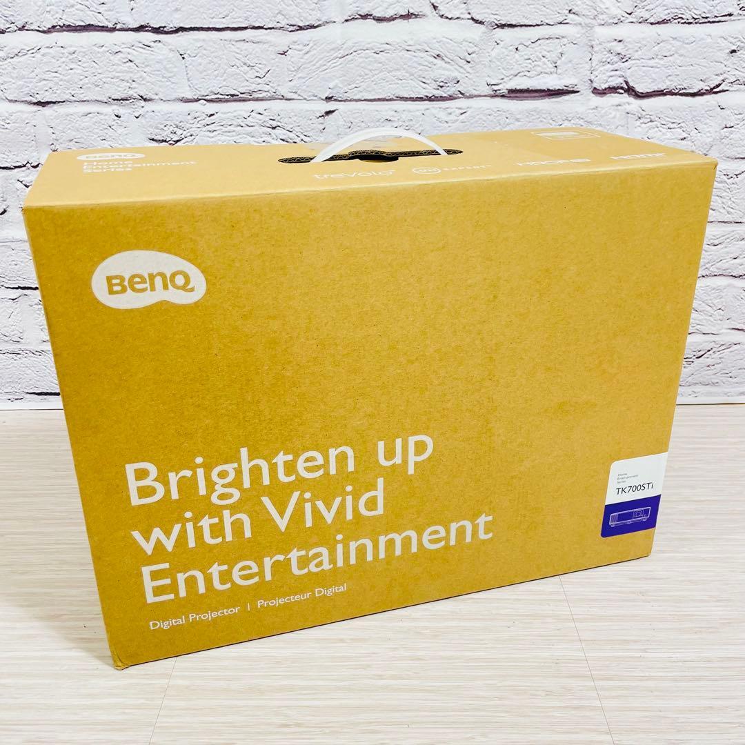 BenQ TK700STi Short Throw Projector [p1249355908]
