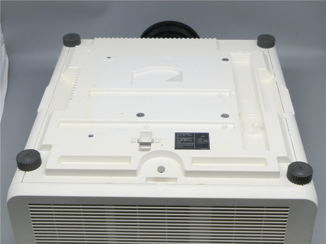 Panasonic PT-RZ660 WUXGA Business Projector 6000lm with ET-DLE060 Lens [e1140230490]