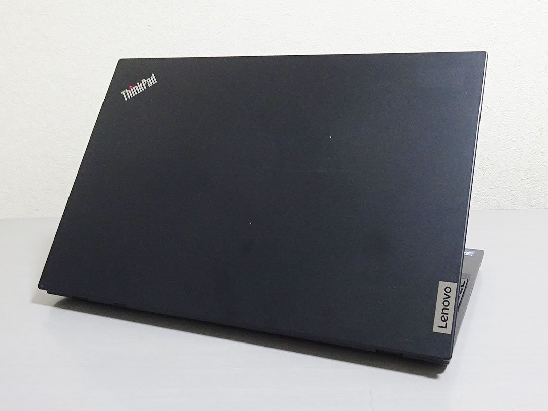 Lenovo ThinkPad P15v Gen 2 Core i9 11950H 32GB SSD 1TB Wi-Fi 6 Bluetooth Full HD Webcam NVIDIA RTX A2000 [x1218774565]