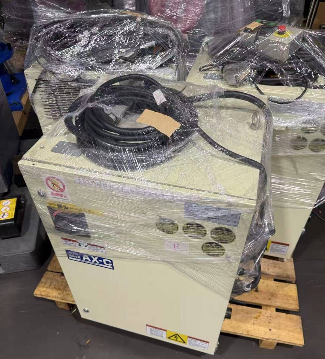 Daihen DA300P Industrial Welding Robot 3 Units [d1240694839]