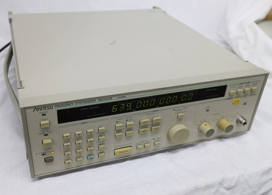 Anritsu MG2502B Synthesizer Level Generator 1Hz-600MHz [p1056075819]