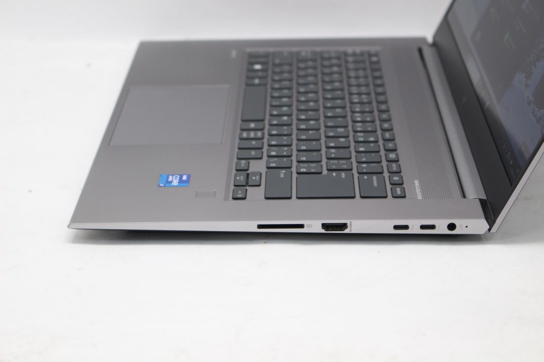 HP ZBook Studio G8 Mobile Workstation 15.6inch i7-11850H 32GB NVMe1TB NVIDIA RTX A2000 Wi-Fi6 [u1188977005]