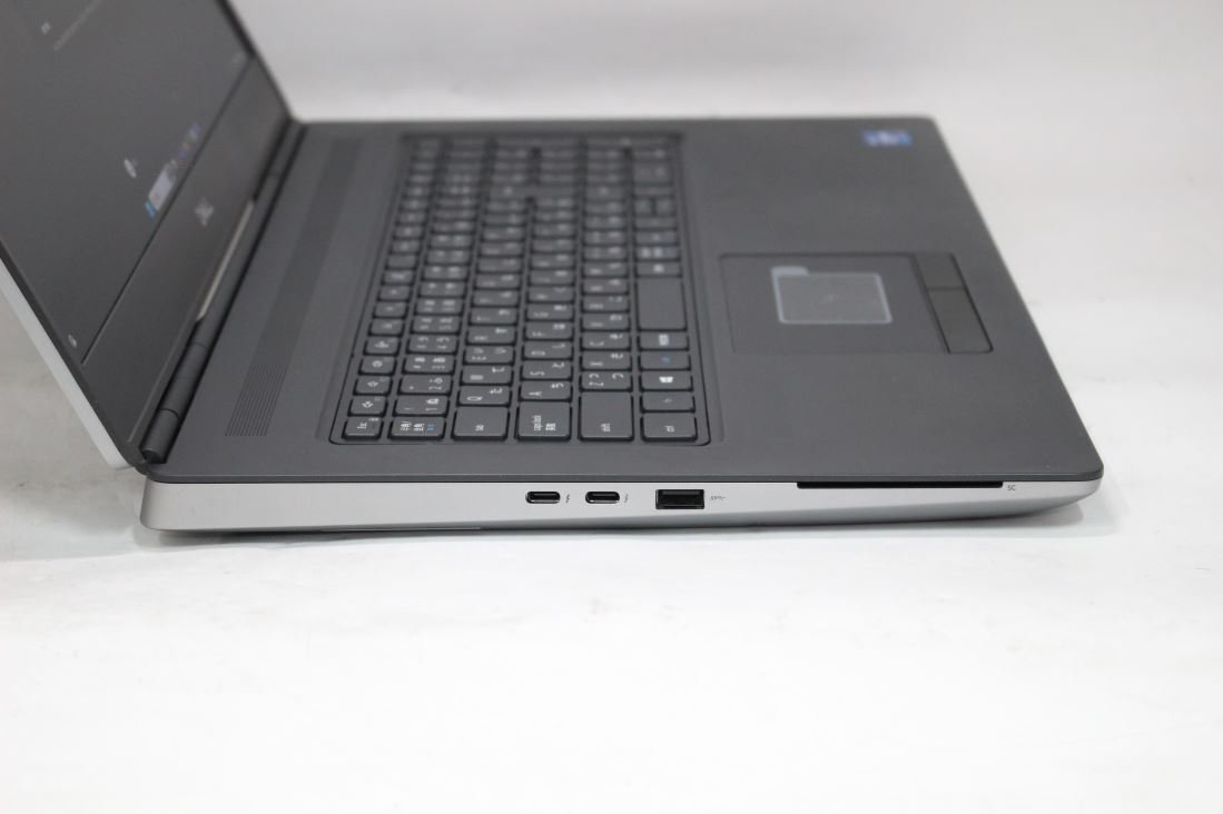 DELL Precision 7760 Gaming PC 8 Core i7-11850H 32GB NVMe 512GB-SSD NVIDIA A5000 [e1212956888]